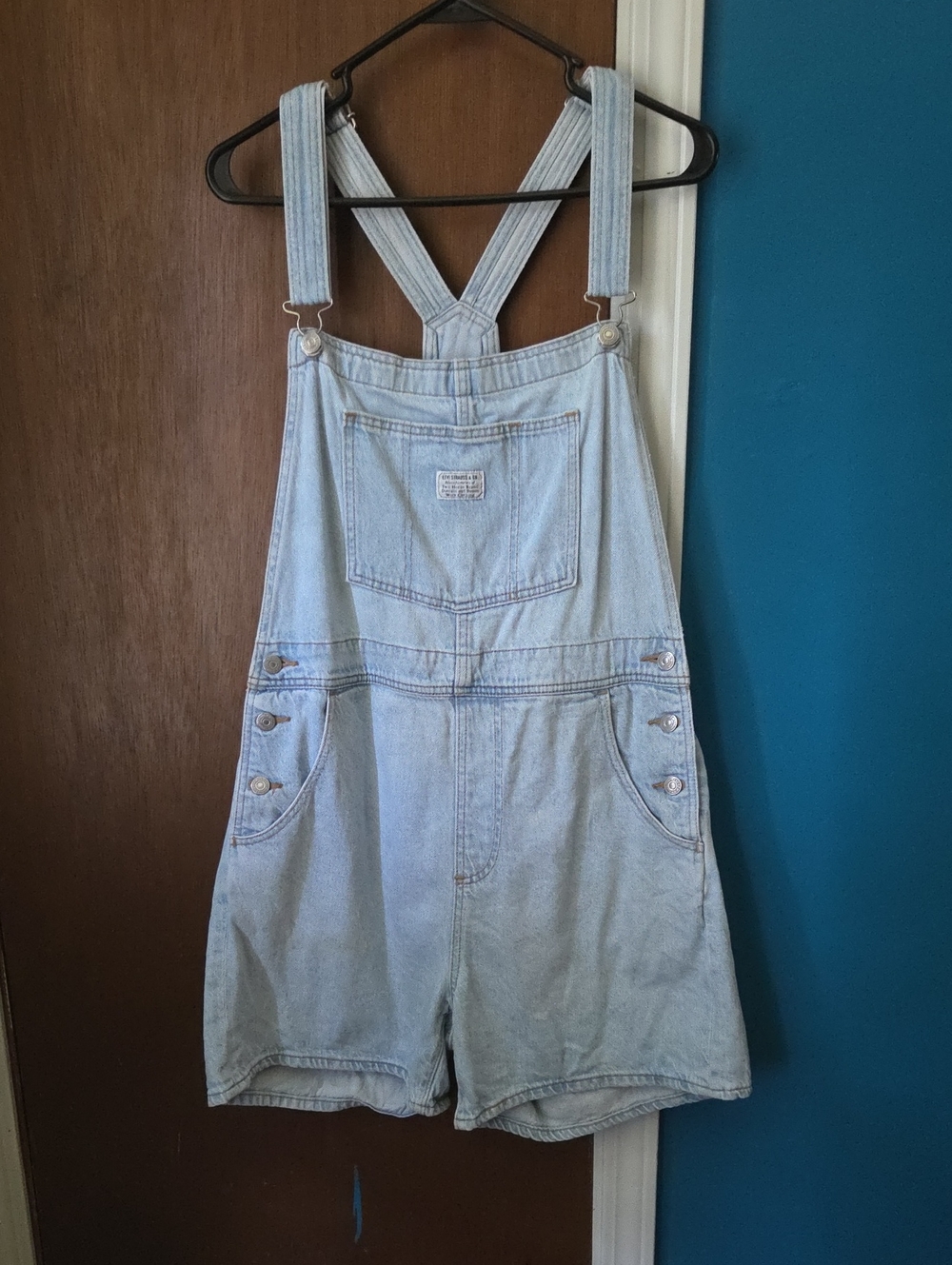 Levi's shortalls. Size Large.
